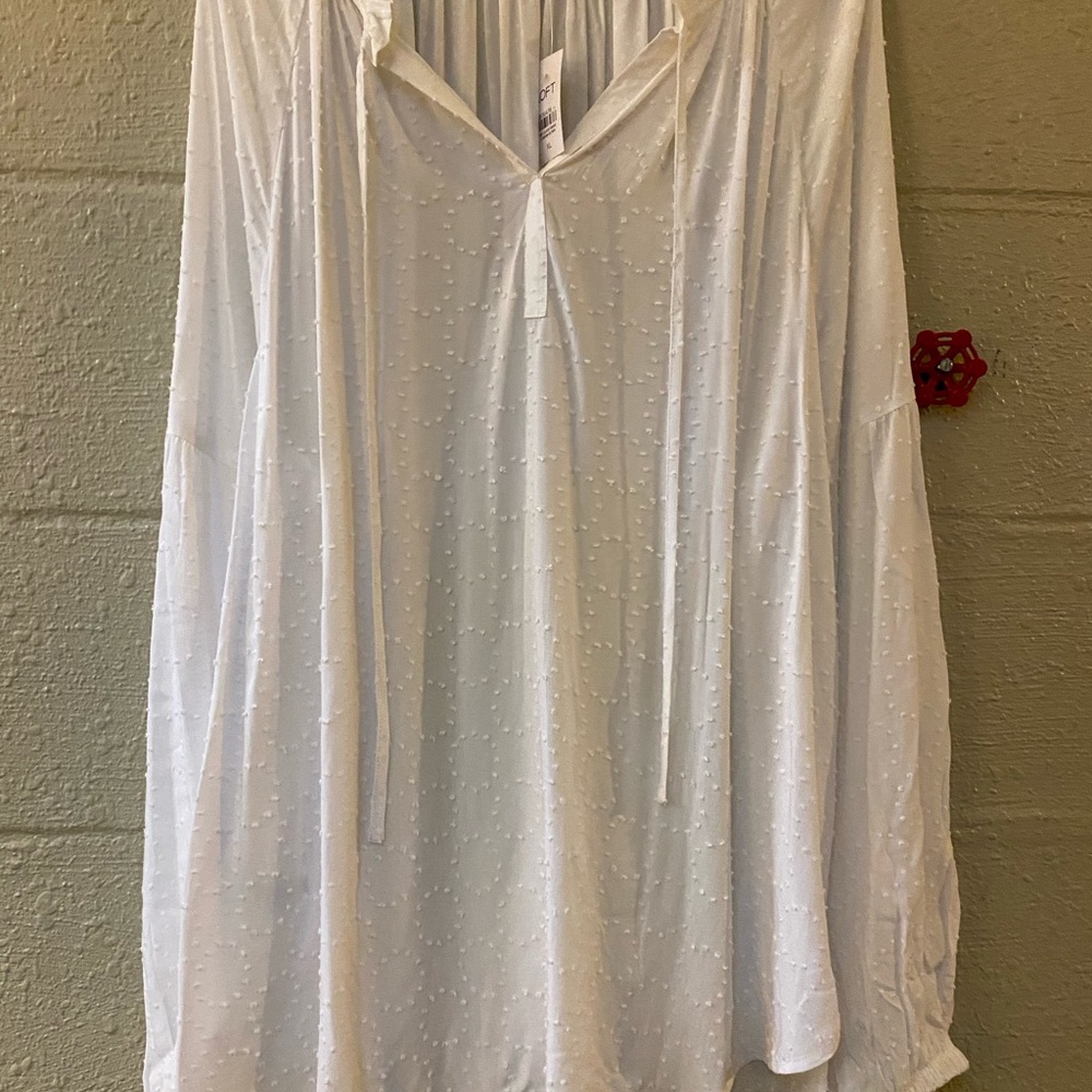 LOFT white flowy blouse XL